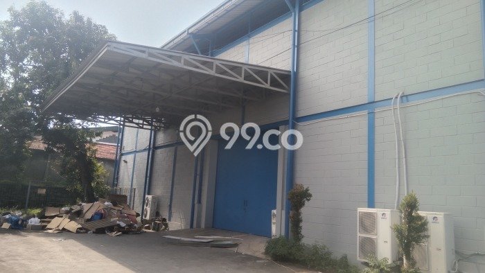 Unit Gudang disewakan di Karawaci Tangerang dengan LT 720m2 / LB 858m2 Unit Gudang disewakan di Karawaci Tangerang dengan LT 720m2 / LB 858m2