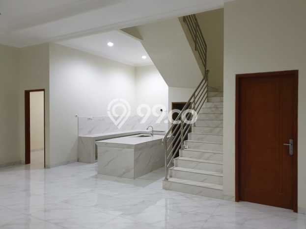 Dijual Rumah Elit Exclusive di Cengkareng, Jakarta Barat Dijual Rumah Elit Exclusive di Cengkareng, Jakarta Barat