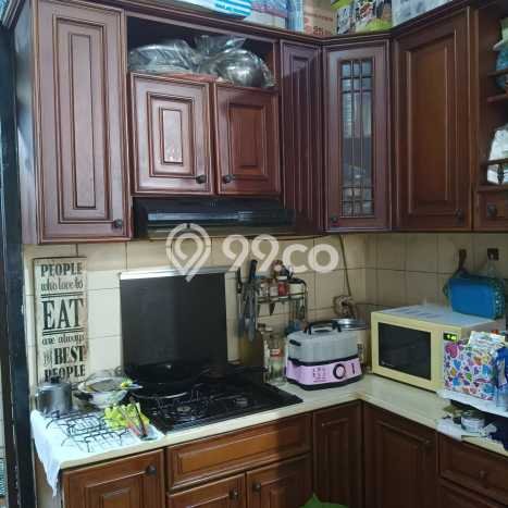 Jual Rumah Luas Elegan Dengan View Eksklusif di Duri Kosambi, Jakarta Barat Jual Rumah Luas Elegan Dengan View Eksklusif di Duri Kosambi, Jakarta Barat