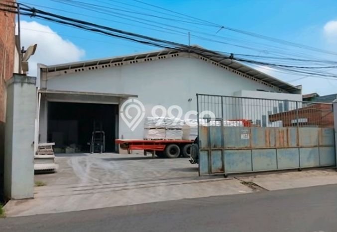 Unit Gudang Dijual di Bekasi LT 1496m2 & LB 800m2 Unit Gudang Dijual di Bekasi LT 1496m2 & LB 800m2