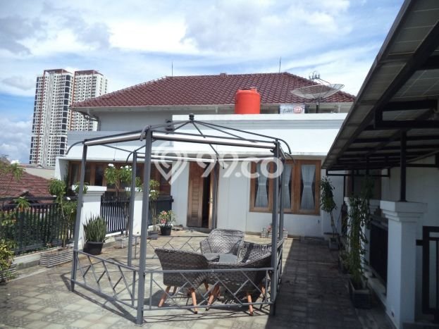 For Sale Rumah Mewah Exclusive di Kebon Jeruk, Jakarta Barat For Sale Rumah Mewah Exclusive di Kebon Jeruk, Jakarta Barat