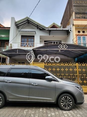 Dijual Rumah Eksklusif 3 KT di Duri Kepa, Jakarta Barat Dijual Rumah Eksklusif 3 KT di Duri Kepa, Jakarta Barat