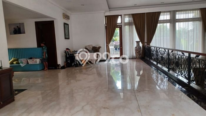 Rumah Luxury Modern Siap Huni di Jati Padang Jakarta Selatan Rumah Luxury Modern Siap Huni di Jati Padang Jakarta Selatan