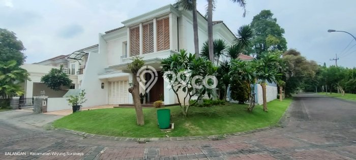 Rumah Luxury Modern Tanpa Renovasi di Lidah Wetan Surabaya Rumah Luxury Modern Tanpa Renovasi di Lidah Wetan Surabaya