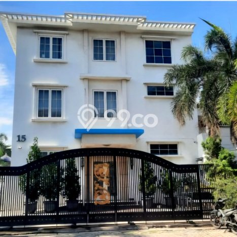 Rumah Elit Modern Siap Huni di Pantai Indah Kapuk Jakarta Utara Rumah Elit Modern Siap Huni di Pantai Indah Kapuk Jakarta Utara