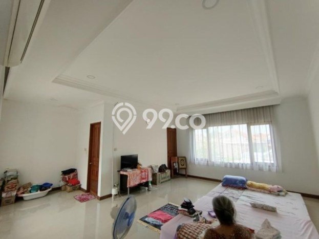 Hunian Mewah Dijual LT 518m2 di Cinere, Depok Hunian Mewah Dijual LT 518m2 di Cinere, Depok