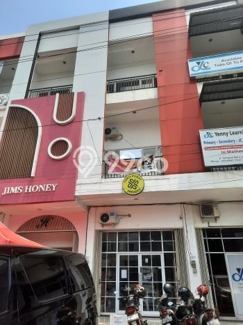 Ruko Bagus Dijual di Peterongan Semarang Strategis Cocok untuk Kembangkan Bisnis Ruko Bagus Dijual di Peterongan Semarang Strategis Cocok untuk Kembangkan Bisnis