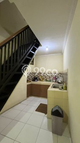 Jual Rumah Bagus Siap Huni LB 200m2 di Kebayoran Baru, Jakarta Selatan Jual Rumah Bagus Siap Huni LB 200m2 di Kebayoran Baru, Jakarta Selatan
