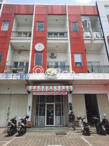 Ruko Bagus Dijual di Peterongan Semarang Strategis Cocok untuk Kembangkan Bisnis Ruko Bagus Dijual di Peterongan Semarang Strategis Cocok untuk Kembangkan Bisnis