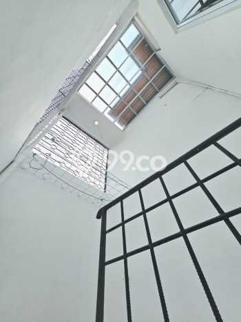 Rumah Luxury Modern Siap Huni di Sektor 9-Bintaro Tangerang Selatan Rumah Luxury Modern Siap Huni di Sektor 9-Bintaro Tangerang Selatan
