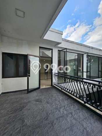 Rumah Elit Modern Siap Huni di Sektor 8 - Bintaro Tangerang Selatan Rumah Elit Modern Siap Huni di Sektor 8 - Bintaro Tangerang Selatan