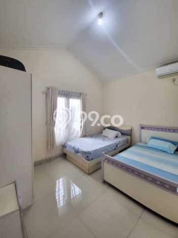 Rumah Mewah LB 180m2 Siap Huni Desain Elegan di Sektor 3A - Bintaro, Tangerang Selatan Rumah Mewah LB 180m2 Siap Huni Desain Elegan di Sektor 3A - Bintaro, Tangerang Selatan