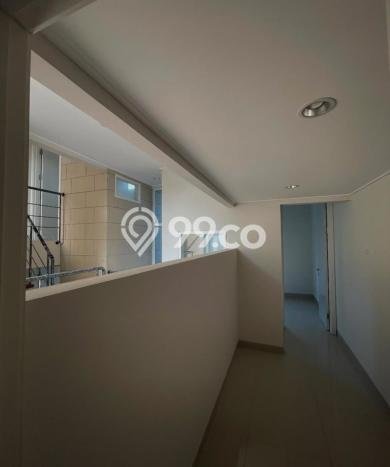 Rumah Luas Asri 4 KT Siap Pakai di Sektor 8 - Bintaro Tangerang Selatan Rumah Luas Asri 4 KT Siap Pakai di Sektor 8 - Bintaro Tangerang Selatan