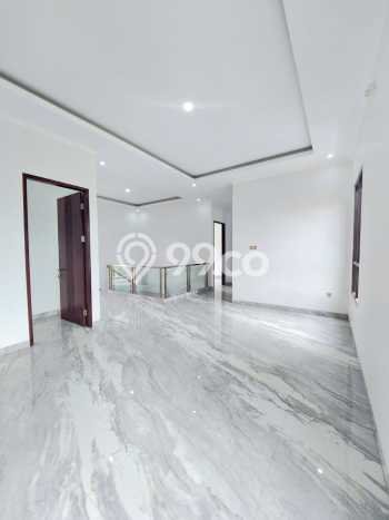 Rumah Elit Modern Tanpa Renovasi di Sektor 8 - Bintaro Tangerang Selatan Rumah Elit Modern Tanpa Renovasi di Sektor 8 - Bintaro Tangerang Selatan