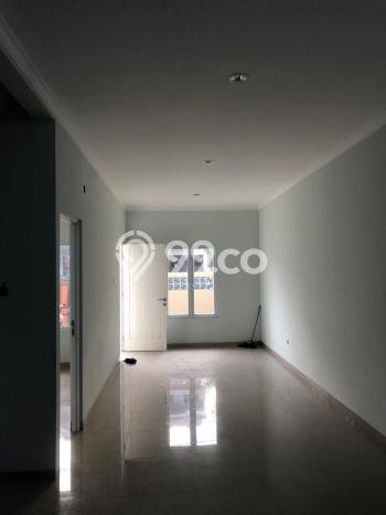 Rumah Luas Asri 3 KT Siap Pakai di Graha Raya Bintaro Tangerang Selatan Rumah Luas Asri 3 KT Siap Pakai di Graha Raya Bintaro Tangerang Selatan