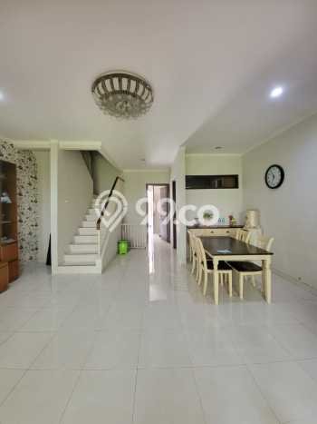Jual Rumah Mewah Elegan Dengan View Cantik di Sektor 9-Bintaro, Tangerang Selatan Jual Rumah Mewah Elegan Dengan View Cantik di Sektor 9-Bintaro, Tangerang Selatan