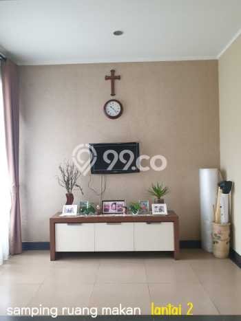 Hunian Mewah LB 221m2 Siap Huni Desain Elegan di Sektor 7-Bintaro, Tangerang Selatan Hunian Mewah LB 221m2 Siap Huni Desain Elegan di Sektor 7-Bintaro, Tangerang Selatan