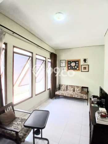 Dijual Rumah Eksklusif 3 KT di Sektor 9-Bintaro, Tangerang Selatan Dijual Rumah Eksklusif 3 KT di Sektor 9-Bintaro, Tangerang Selatan