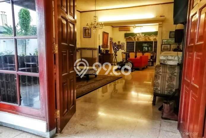 Rumah Nyaman 3 KT LT 1535m² di Kalibata, Jakarta Selatan Rumah Nyaman 3 KT LT 1535m² di Kalibata, Jakarta Selatan