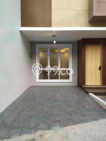 DIJUAL CEPAT! Rumah Modern area Serpong, Tangerang Selatan, LT 70m² Bangunan 90m² Bisa Nego! DIJUAL CEPAT! Rumah Modern area Serpong, Tangerang Selatan, LT 70m² Bangunan 90m² Bisa Nego!