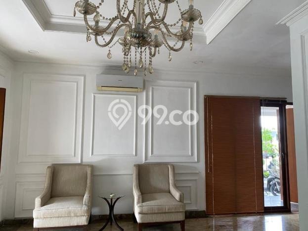 Rumah 5 KT 5 KM di Lokasi Strategis Ciputat, Tangerang Selatan Rumah 5 KT 5 KM di Lokasi Strategis Ciputat, Tangerang Selatan