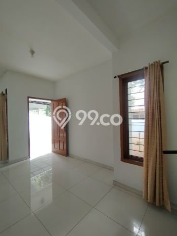 Rumah 3 KT 1 KM di Kawasan Bintaro, Tangerang Selatan Rumah 3 KT 1 KM di Kawasan Bintaro, Tangerang Selatan