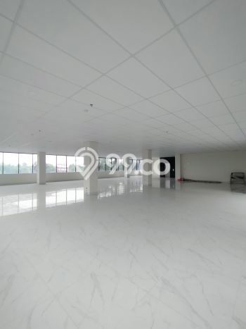 Dijual! Kantor di Pondok Pinang Jakarta Selatan LT 956m2 / LB 3980m2 Kawasan Bisnis Dijual! Kantor di Pondok Pinang Jakarta Selatan LT 956m2 / LB 3980m2 Kawasan Bisnis