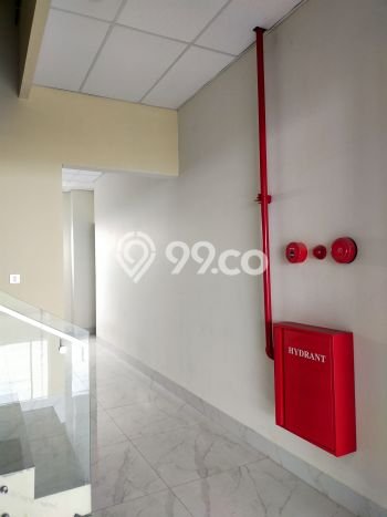 Dijual! Kantor di Pondok Pinang Jakarta Selatan LT 956m2 / LB 3980m2 Kawasan Bisnis Dijual! Kantor di Pondok Pinang Jakarta Selatan LT 956m2 / LB 3980m2 Kawasan Bisnis