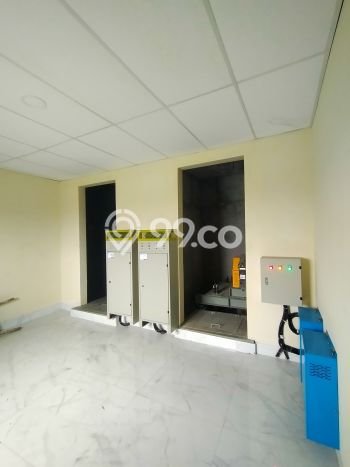 Dijual! Kantor di Pondok Pinang Jakarta Selatan LT 956m2 / LB 3980m2 Kawasan Bisnis Dijual! Kantor di Pondok Pinang Jakarta Selatan LT 956m2 / LB 3980m2 Kawasan Bisnis