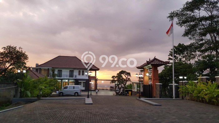 Hunian Mewah LB 2500m2 Siap Pakai Desain Elegan di Resor Dago Pakar, Bandung Hunian Mewah LB 2500m2 Siap Pakai Desain Elegan di Resor Dago Pakar, Bandung