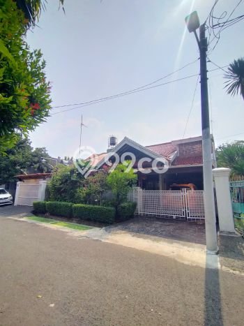 Hunian Mewah LB 169m2 Siap Huni Desain Elegan di Tanah Kusir, Jakarta Selatan Hunian Mewah LB 169m2 Siap Huni Desain Elegan di Tanah Kusir, Jakarta Selatan