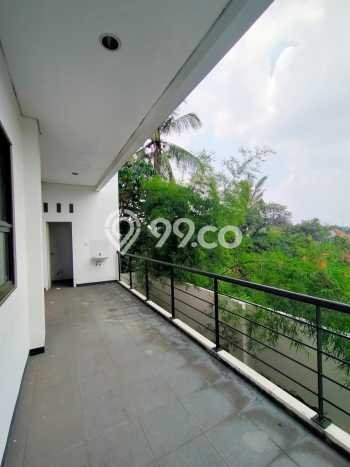 Komersial Dijual di Prime Area Tangerang Luas 900m2 Komersial Dijual di Prime Area Tangerang Luas 900m2