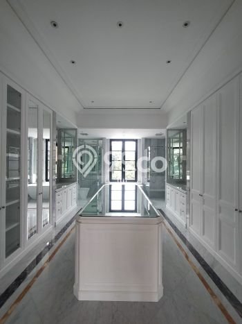 Dijual Segera Rumah LT 373m² di Panglima Polim, Keamanan 24 Jam, Jakarta Selatan Dijual Segera Rumah LT 373m² di Panglima Polim, Keamanan 24 Jam, Jakarta Selatan