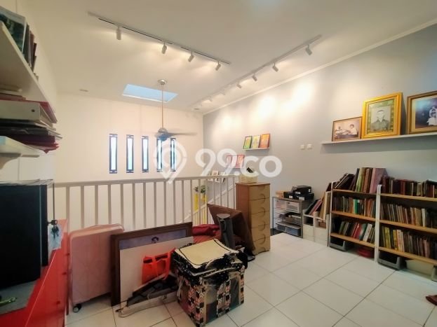 Dijual Rumah Premium dengan Fasilitas Sekitar Komplit di Johar Baru, Jakarta Pusat Dijual Rumah Premium dengan Fasilitas Sekitar Komplit di Johar Baru, Jakarta Pusat