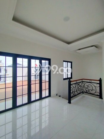 Rumah Mewah Siap Huni LT 102m2 di Jagakarsa, Jakarta Selatan Rumah Mewah Siap Huni LT 102m2 di Jagakarsa, Jakarta Selatan