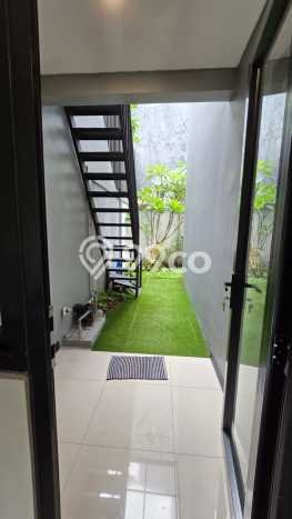 Dijual Rumah Premium dengan Fasilitas Sekitar Lengkap di Serpong, Tangerang Selatan Dijual Rumah Premium dengan Fasilitas Sekitar Lengkap di Serpong, Tangerang Selatan