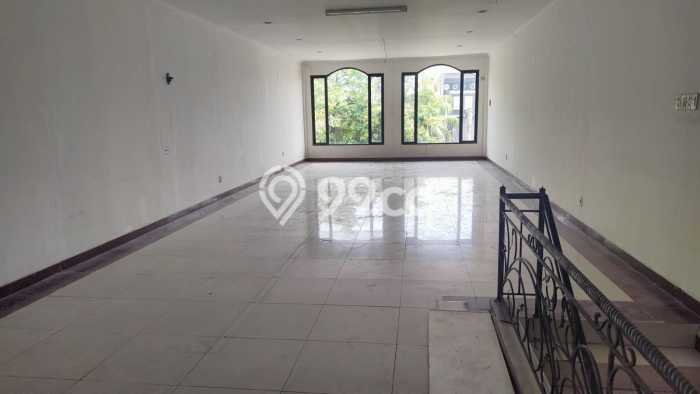 AREA PREMIUM! Ruko Kawasan Kemang, Luas 276m², Pusat Komersial AREA PREMIUM! Ruko Kawasan Kemang, Luas 276m², Pusat Komersial
