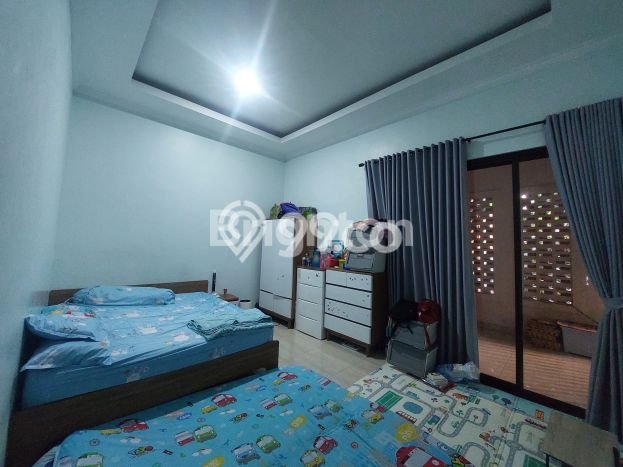 For Sale! Luxury House LT 180m2 Desain Elegan di Tangerang Kota For Sale! Luxury House LT 180m2 Desain Elegan di Tangerang Kota