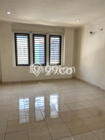 Ruko Paling Dicari LB 189m2 Dijual di Cengkareng Ruko Paling Dicari LB 189m2 Dijual di Cengkareng