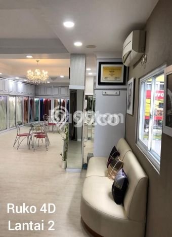 Ruko Dijual di Prime Area Jakarta Barat Luas 421m2 Ruko Dijual di Prime Area Jakarta Barat Luas 421m2