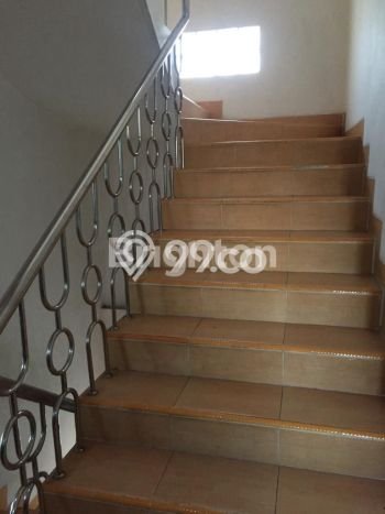 Rumah 2 KT 3 KM LT 82m², Luas Bangunan 260m² di Tambora, Jakarta Barat Rumah 2 KT 3 KM LT 82m², Luas Bangunan 260m² di Tambora, Jakarta Barat