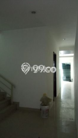 Ruko Disewakan di Kelapa Gading, Luas 304m², Area Strategis, Siap Bisnis Ruko Disewakan di Kelapa Gading, Luas 304m², Area Strategis, Siap Bisnis