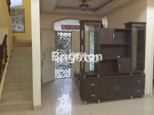 Rumah Luas Tanah 120m² di Pantai Indah Kapuk, Jakarta Utara - Lokasi Strategis Rumah Luas Tanah 120m² di Pantai Indah Kapuk, Jakarta Utara - Lokasi Strategis