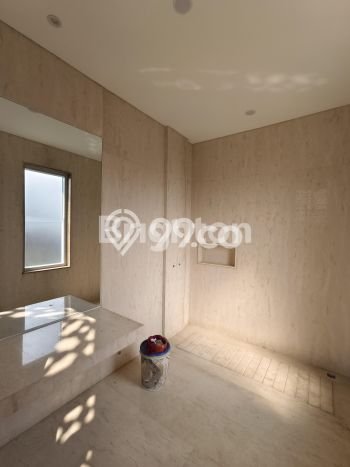 Rumah Berkualitas Pantai Indah Kapuk, Jakarta Utara, Luas 255m² LB 600m² Rumah Berkualitas Pantai Indah Kapuk, Jakarta Utara, Luas 255m² LB 600m²
