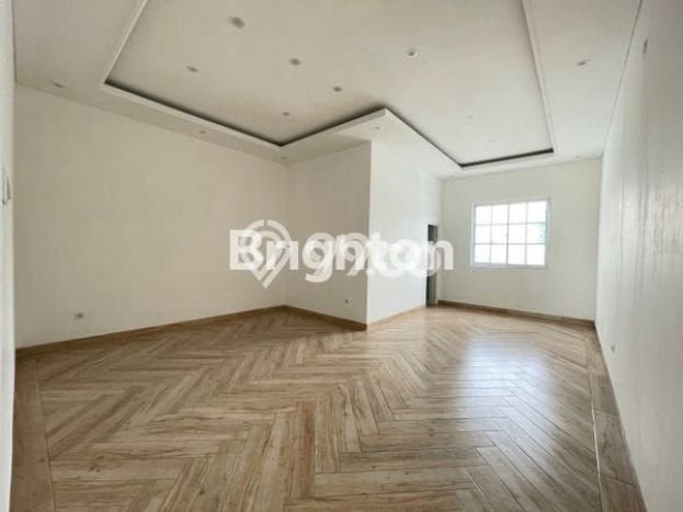 Rumah Elit Modern Siap Huni di Meruya Jakarta Barat Rumah Elit Modern Siap Huni di Meruya Jakarta Barat