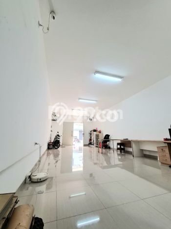 FOR SALE! Ruko di Cengkareng Jakarta Barat, LT 75m2, LB 320m2 FOR SALE! Ruko di Cengkareng Jakarta Barat, LT 75m2, LB 320m2