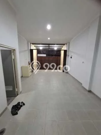 FOR RENT! Ruko di Jelambar Cocok untuk Bisnis 150m2 FOR RENT! Ruko di Jelambar Cocok untuk Bisnis 150m2