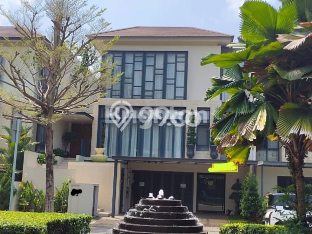 Rumah Elit Modern Tanpa Renovasi di BSD Tangerang Rumah Elit Modern Tanpa Renovasi di BSD Tangerang