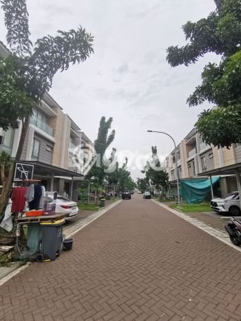 Rumah Kontrakan Jakarta Utara LT 75m2 LB 150m2 Area Pantai Indah Kapuk Rumah Kontrakan Jakarta Utara LT 75m2 LB 150m2 Area Pantai Indah Kapuk