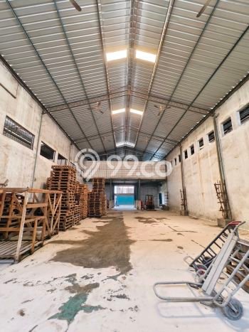 PROSPEK BAGUS! Gudang Kawasan , Luas 1200m2m², Potensi ROI Tinggi PROSPEK BAGUS! Gudang Kawasan , Luas 1200m2m², Potensi ROI Tinggi